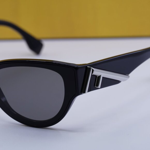 Fendi FE40135I 01A Cat Eye Sunglasses - Shiny Black/Smoke - Picture 2 of 11